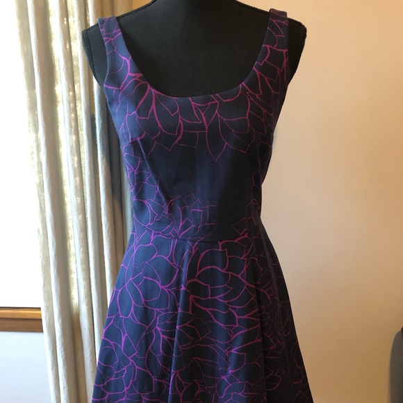 Blue dress with pockets - Picture 1 of 5